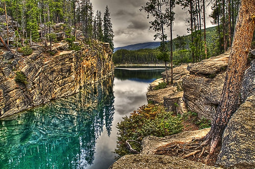 cliff diving