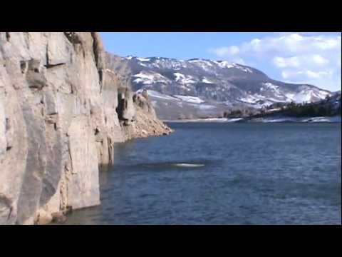 Green Mountain Reservoir Cliff Diving in Colorado